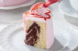 苺とショコラのマーブルシフォンケーキ(カット)（フロプレステージュ 仙台駅）