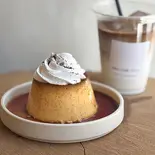 【人気No.3】大きなレトロプリン / Fan Favorite: Big Retro-Style Pudding（MELTIM TOKYO）