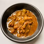 牛すじカレー丼大盛 ご飯大盛、ルー大盛(たこ焼 えんたこ)