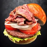Beef Pastrami Burger (ビーフパストラミバーガー)（デリスキッチン）