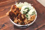 ガツンとにんにく醤油からあげ×ネギマヨ唐揚げ丼（贅沢極み唐揚げ あご家）