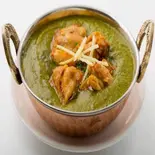 ほうれん草チキンカレー Sag Chicken Curry（アンビ）