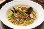 魚介のジェノベーゼ（Trattoria＆Bar Over）