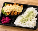 自家製タルタルのチキン南蛮弁当(【グランプリ受賞!! 唐揚げ専門店】 とりあん 白金店)