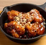 【グリル人気No.1】ヤンニョムチキン Yangnyeom Chicken（プンキッチン真田山）