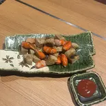 赤ウインナーとハンバーグ(鉄板焼肉けんた)