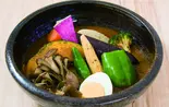 舞茸と野菜のスープカレーMaitake mushroom and vegetable soup curry（カレー食堂 心 下北沢店）