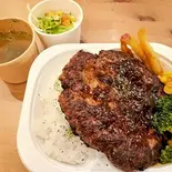 メガハンバーグセット540グラム（メーメのイタめし家）