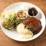 New【牛100%】チーズデミグラスハンバーグ(通常1780円が1480円に！)（和洋レストラン 岩崎）