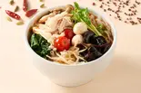 【ヘルシー】鶏きのこ酸辣麻辣湯 Chicken ＆ Mushroom Sour Spicy Malatang（【極太春雨＆薬膳スープ】玉香麻辣湯(ユイシャン) 三田店）