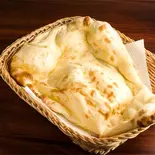 プレーンナンPlain Naan（インド料理 AYUSH）