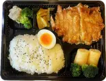 油淋鶏弁当（楽しい酒場·八鮮食堂）