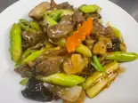 アスパラと牛肉のコショウ炒め（康楽）