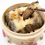蓮の葉で包んだちまき (糯米雞)（蓮蓮Ren Ren 香港の料理）