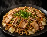 豚+イカ焼きそば(広島焼きルンルン)