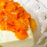 キムチのせ冷奴（楽しい酒場·八鮮食堂）