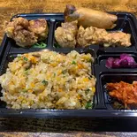 【6月人気No.2】炒飯中華弁当(弁当と丼の深夜食堂 寺田町店)