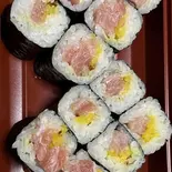 とろたく巻2本（剣寿司 Kenzushi）