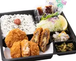 季節彩り弁当（とんかつかつ喜 長吉長原店）