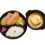 黒豚ミンチカツ＆ロールキャベツ1貫(ご飯付)（【ロールキャベツ】洋食アカシア 新宿本店）