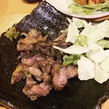 名物ミックス焼き 300グラム 1.5〜2人分（炎上炭火焼鶏ひのっこ）