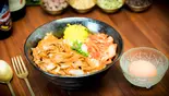 キムチスタミナガーリック豚丼・ Kimchi Stamina Garlic Pork Bowl（NAMASTE）