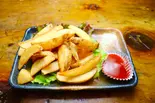 皮付きポテトフライ（鳥作 白楽店）