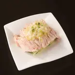 蒸し鶏の特製たれかけ（中華料理上海亭蕨店）