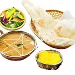 ポカラーカレーセット/Pokhara Curry Set(インド料理 QUEEN GARDEN)
