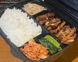 カルビ弁当(お肉 110g)(焼肉家族 中野店)