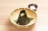 おにぎり塩(六助塩)(1個)（炉ばた焼き日本酒 笑小屋）