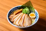 背脂塩チャーシュー麺（旭がのぼるまで）