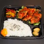 からあげホットチリソース弁当(おべんと にゅーるーつ)