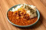 薬膳スパイスミニカレー（【月曜は「進化論」】らぁ麺Nii ※毎週月曜は二毛作ブランド『Nii 進化論』にて掲載中）