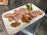 ソーセージ盛り合わせ（Bistro Rei）