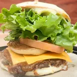 横綱チーズバーガー(横綱バーガー yokozuna burger)