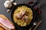 【罪深い旨さ】ニンニク唐揚げペペロンチーノ Garlic Fried Chicken Peperoncino（【ニンニク＆絶品パスタ】漢のペペロンチーノ 田町店）