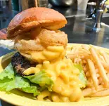 マカロニチーズバーガー(ストーブス)