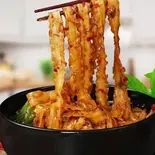 上海油泼刀削面(油かけ刀削面)（友誼食府 立川店）