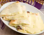 チーズナン Cheese Naan（アシルバド）