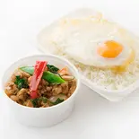ガパオ Gapao（インド＆タイ・エスニック料理 ディップパレス 御徒町店 / Indian＆Thai, Ethnic Cuisine Dippalace Okachimachi）