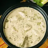 家庭ホワイトペッパーチキンカレー +パラタ(1)+ライス(小盛り) セット（マーグル）