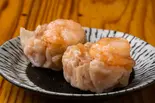 俺流海老焼売2個(俺流餃子楼 新宿東南口店)