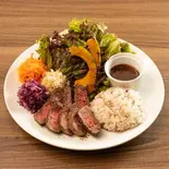 【定番人気!!】国産牛赤身ステーキ(EAT Healthy Food Cafe)