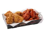 ハーフ＆ハーフチキンボックス(黄金オリーブチキン＆ヤンニョムチキン)【ピクルス付】（bb.q OLIVE CHICKEN caf'e 大岡山店）