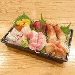 上刺身盛り合わせ（江戸前寿司 三是寿司）