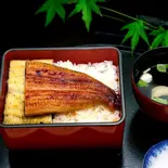 うな重 白蒲上 (肝吸い・奈良漬け付き)（築地DINING金のうなぎ 中村橋店）