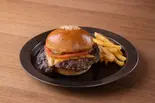 スマッシュバーガー(シングルパティ)（黒毛和牛バーガーブラッカウズ）