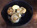 ホタテのバター焼き（お好み焼きくる）