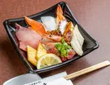 上海鮮丼（魚河岸のすしえびす 西代店）
